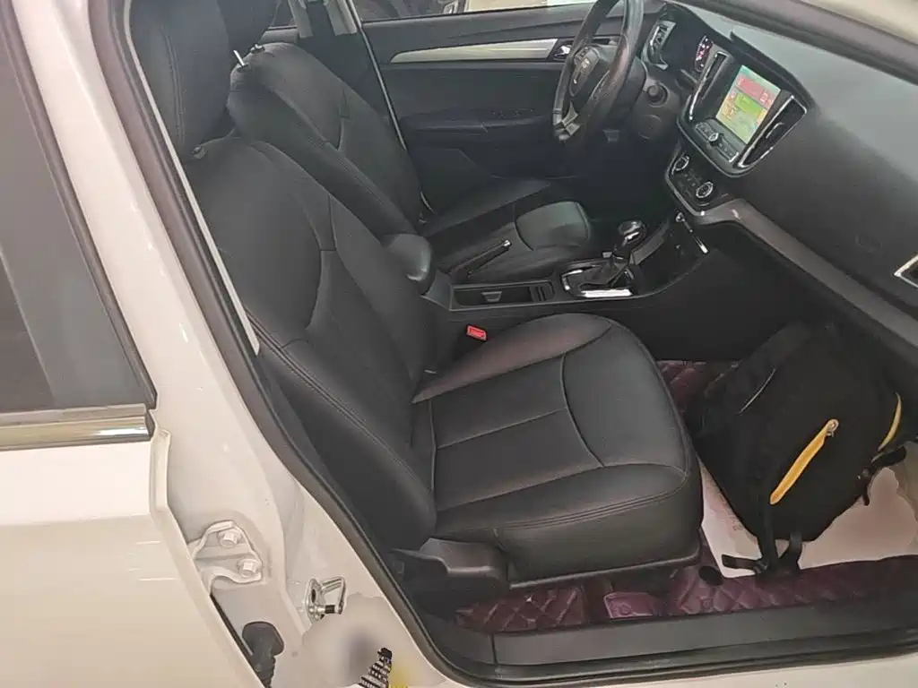 Roewe 360 — миниатюра 25