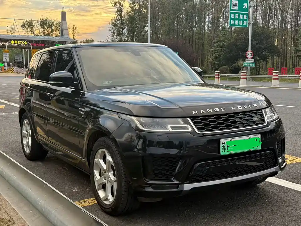 Land Rover Sport PHEV — миниатюра 3