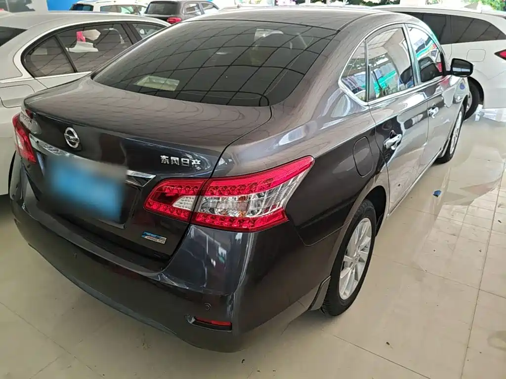 Nissan Sylphy — миниатюра 7