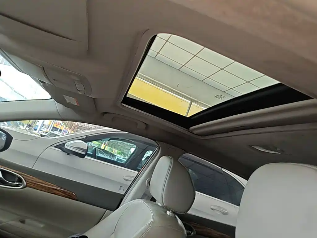 Nissan Sylphy — миниатюра 18