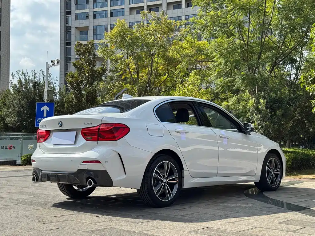 BMW 1 Series — миниатюра 7