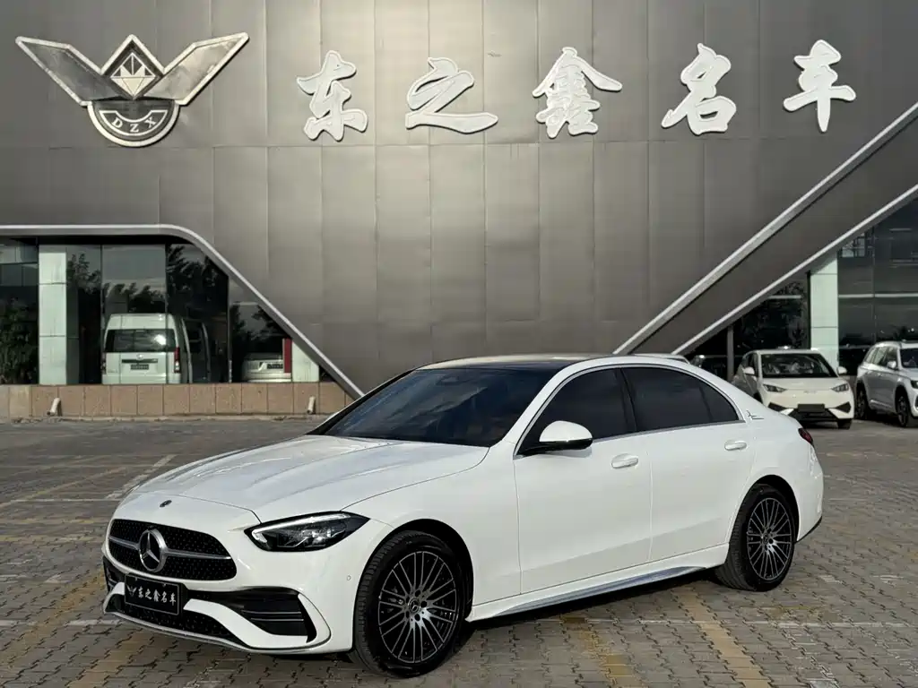 Mercedes-Benz C-Class 2025