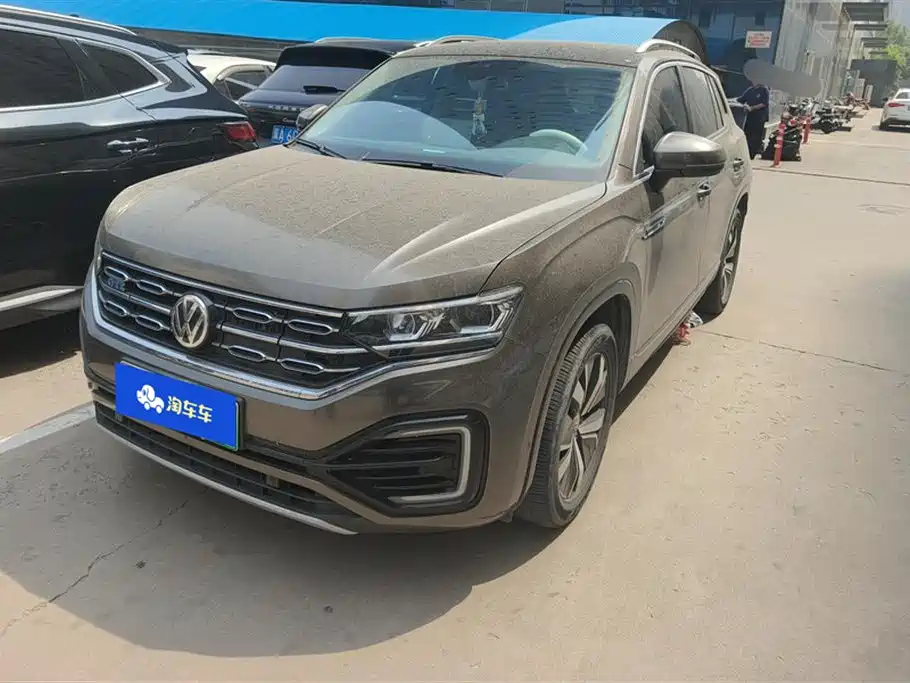 Volkswagen GTE PHEV 2020
