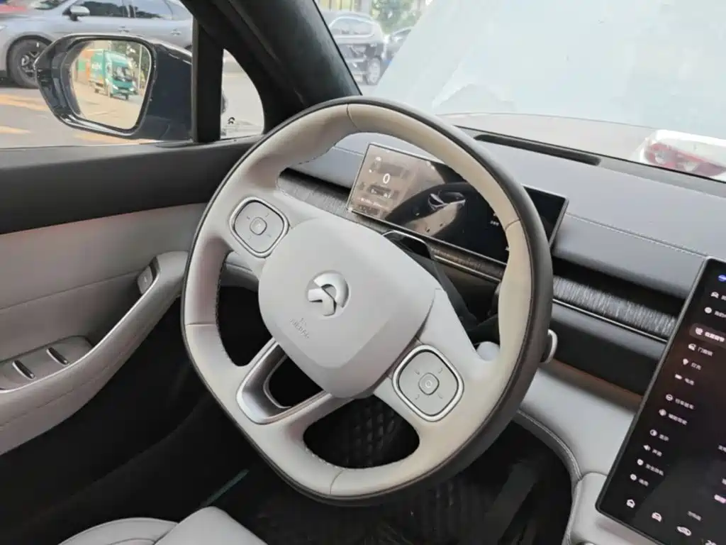 NIO ES6 — миниатюра 11