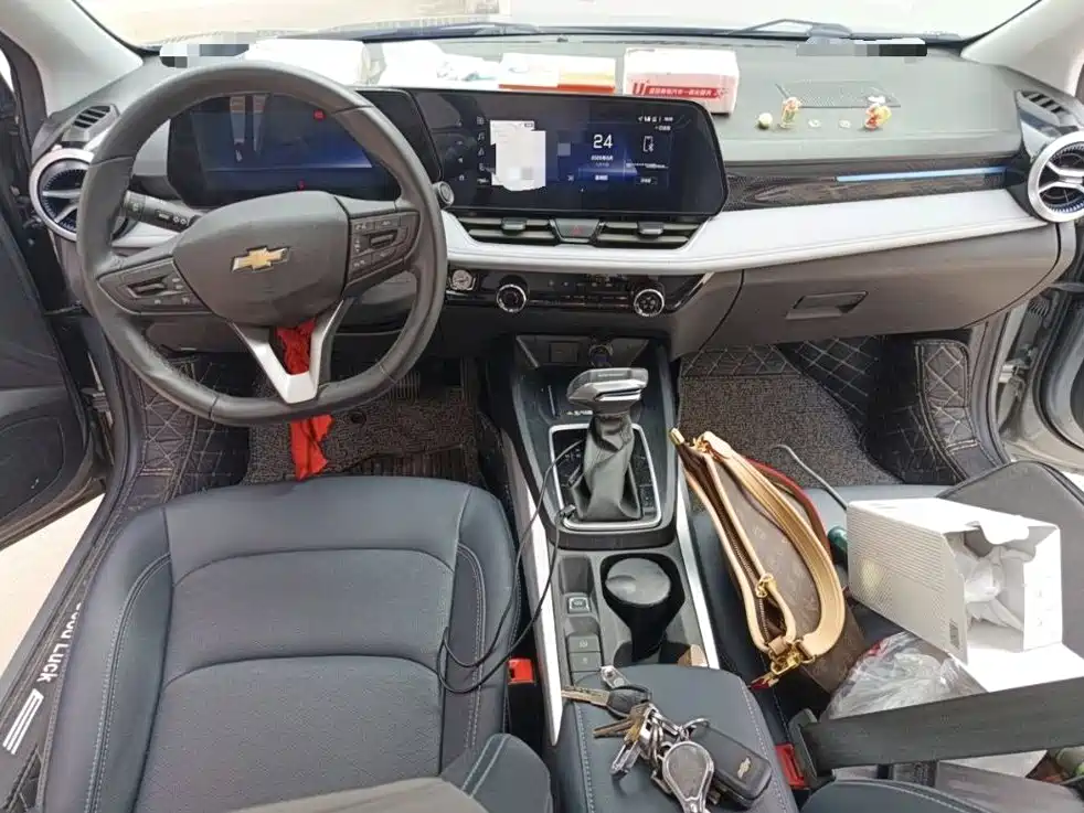 Chevrolet Monza — миниатюра 14