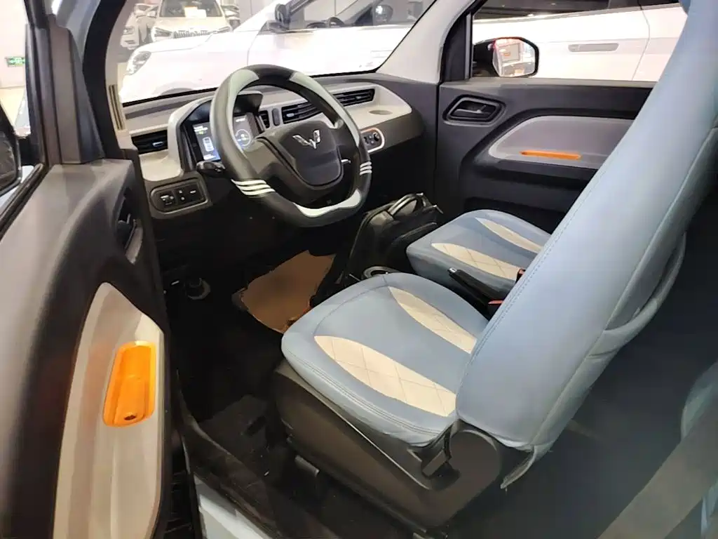 Wuling MINIEV — миниатюра 16