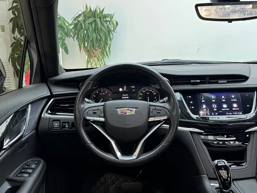 Cadillac XT6 — миниатюра 9