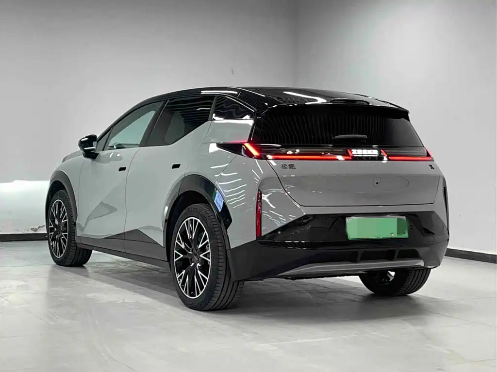 Zeekr X 2025 мест
