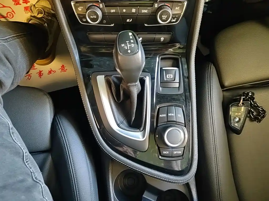 BMW 2 Series Active Tourer — миниатюра 14