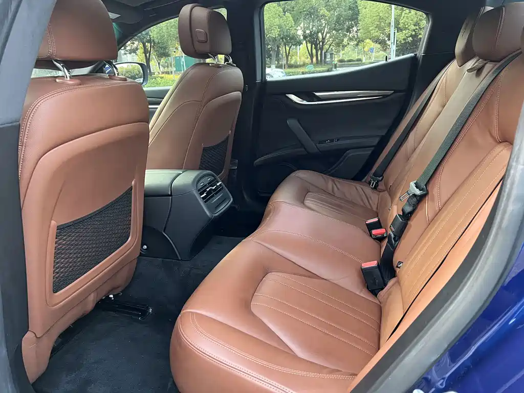 Maserati Ghibli — миниатюра 18