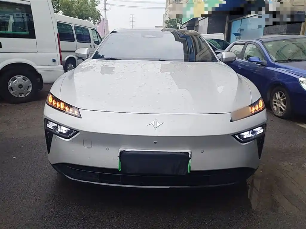 Dongfeng eπ007 2025 565 Max