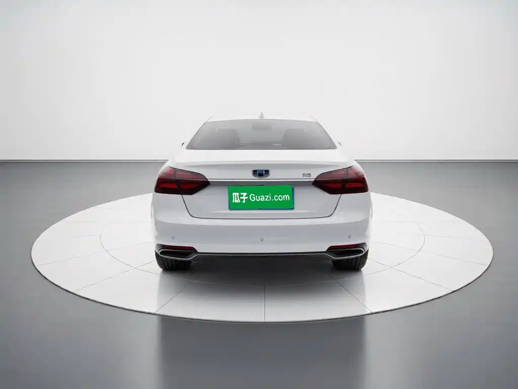 Geely Emgrand — миниатюра 3