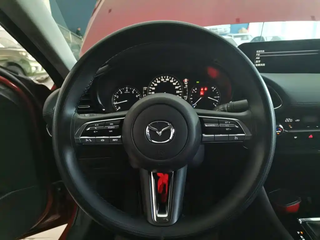 Mazda 3 Axela — миниатюра 3
