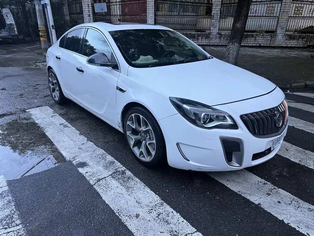 Buick Regal — миниатюра 2