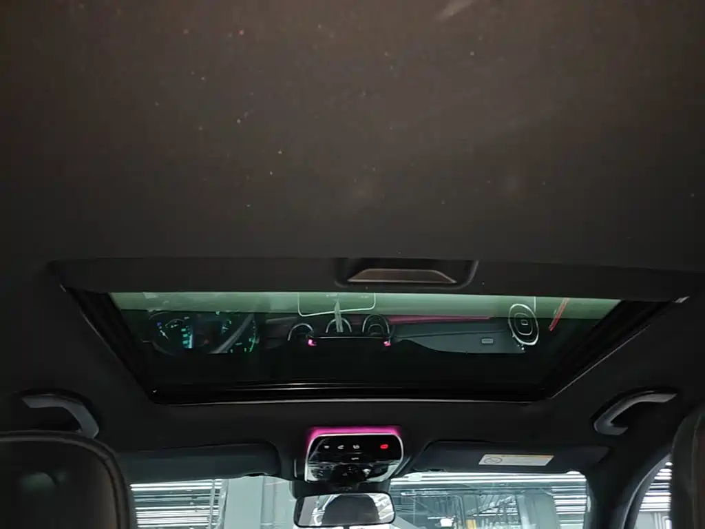 Mercedes-Benz C-Class — миниатюра 18