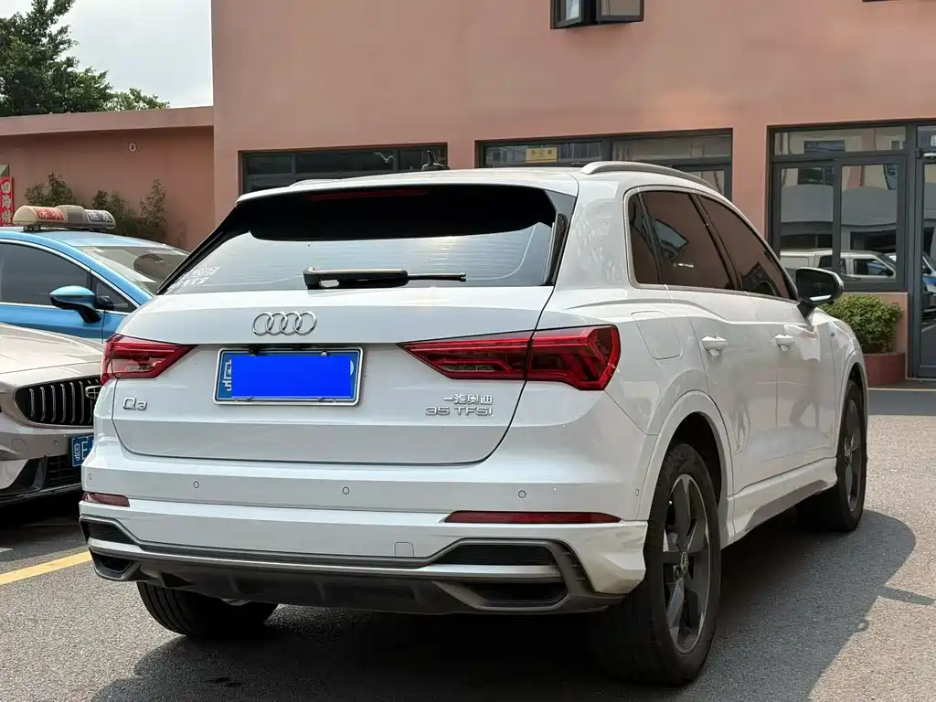 Audi Q3 — миниатюра 4