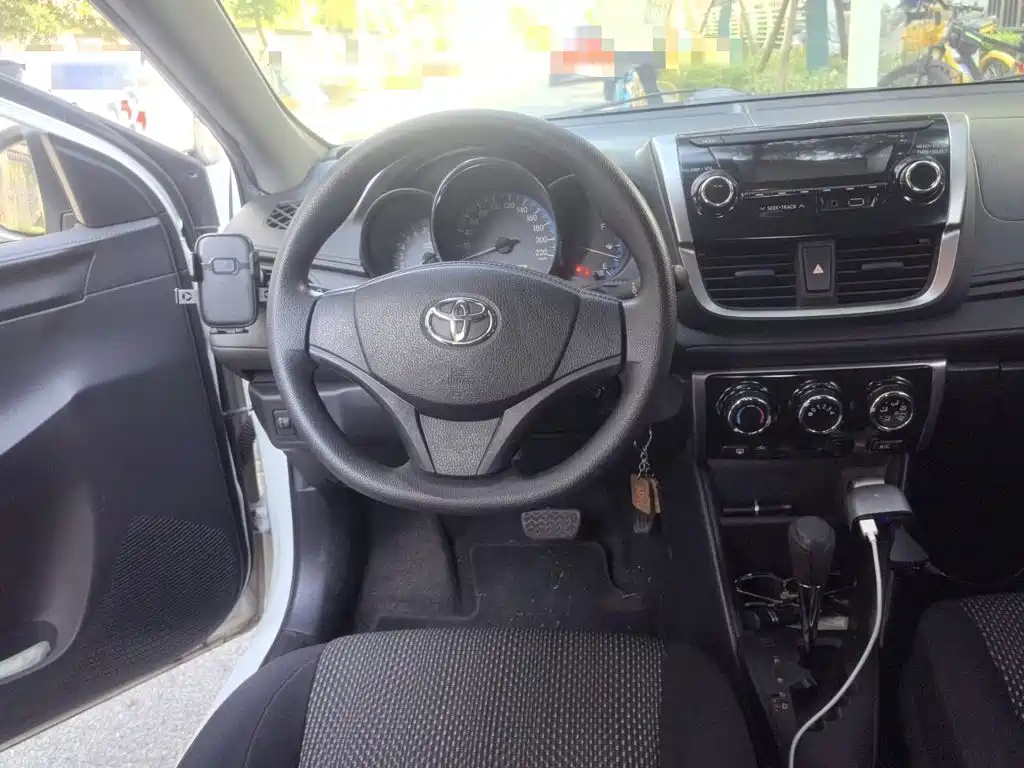 Toyota Vios — миниатюра 6
