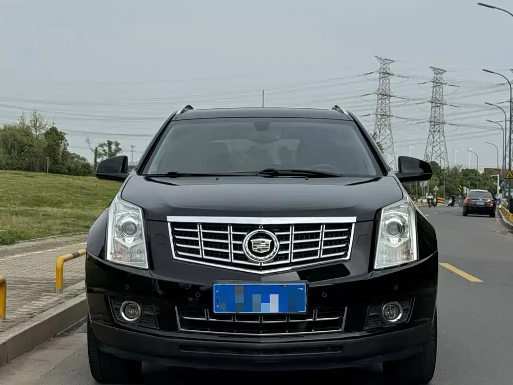 Cadillac SRX — миниатюра 2