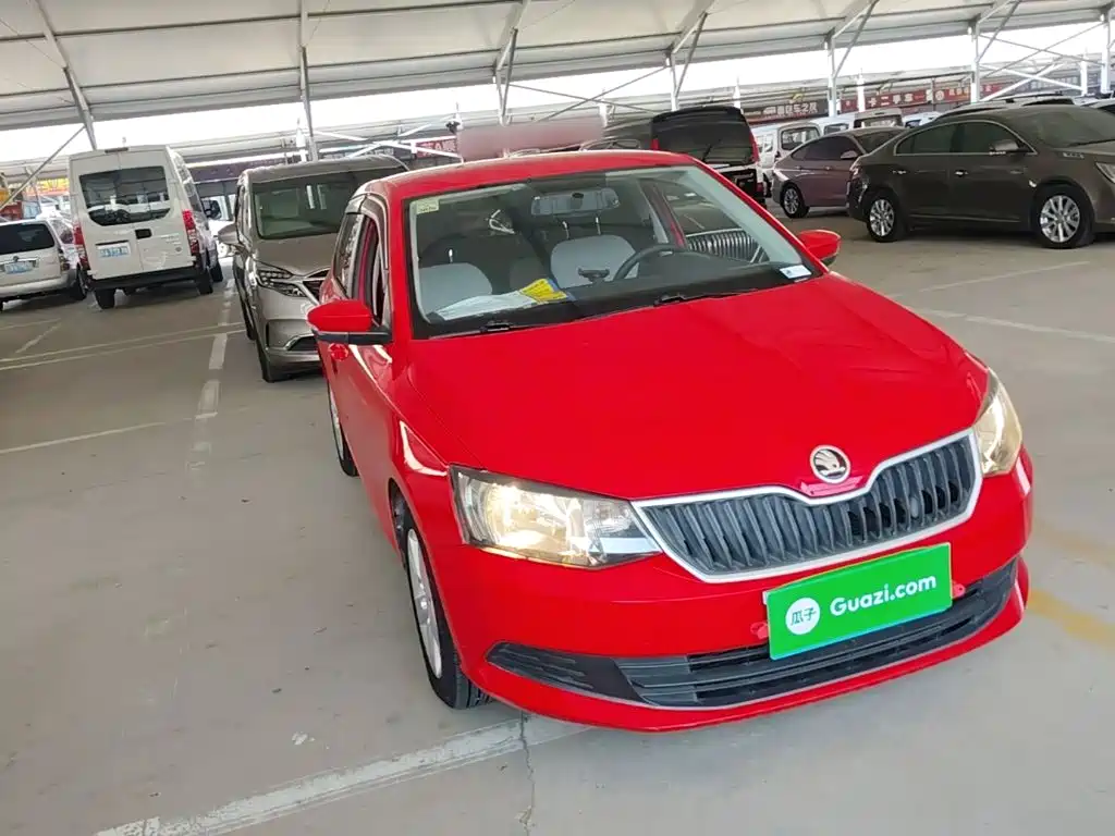 Skoda Fabia — миниатюра 4