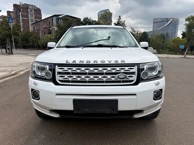 Land Rover Freelander 2