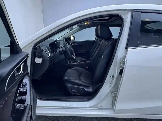 Mazda 3 Axela — миниатюра 5