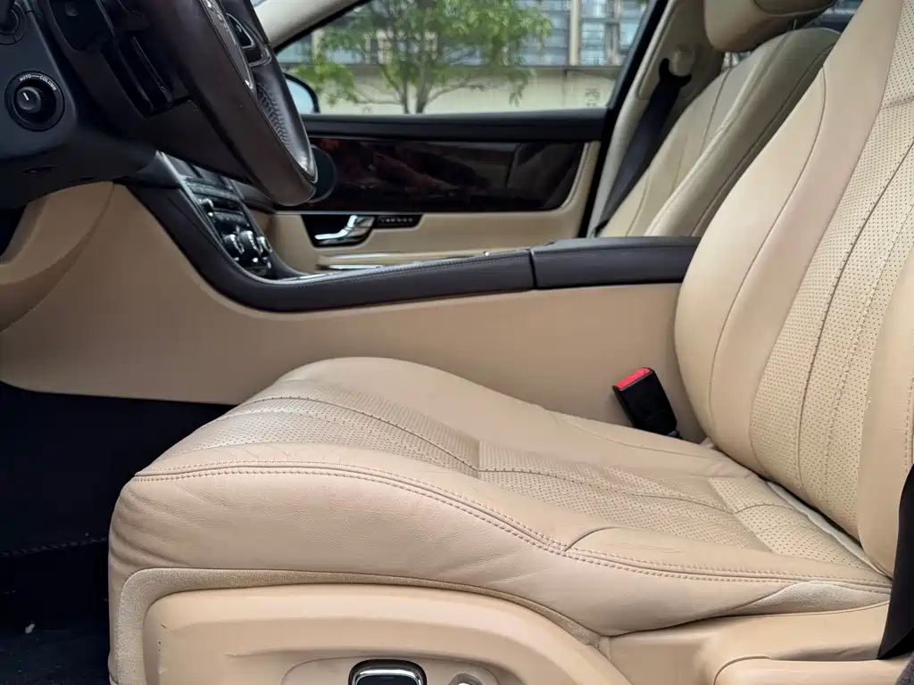 Jaguar XJ XJL 3.0 Panoramic Business Edition, фото 51