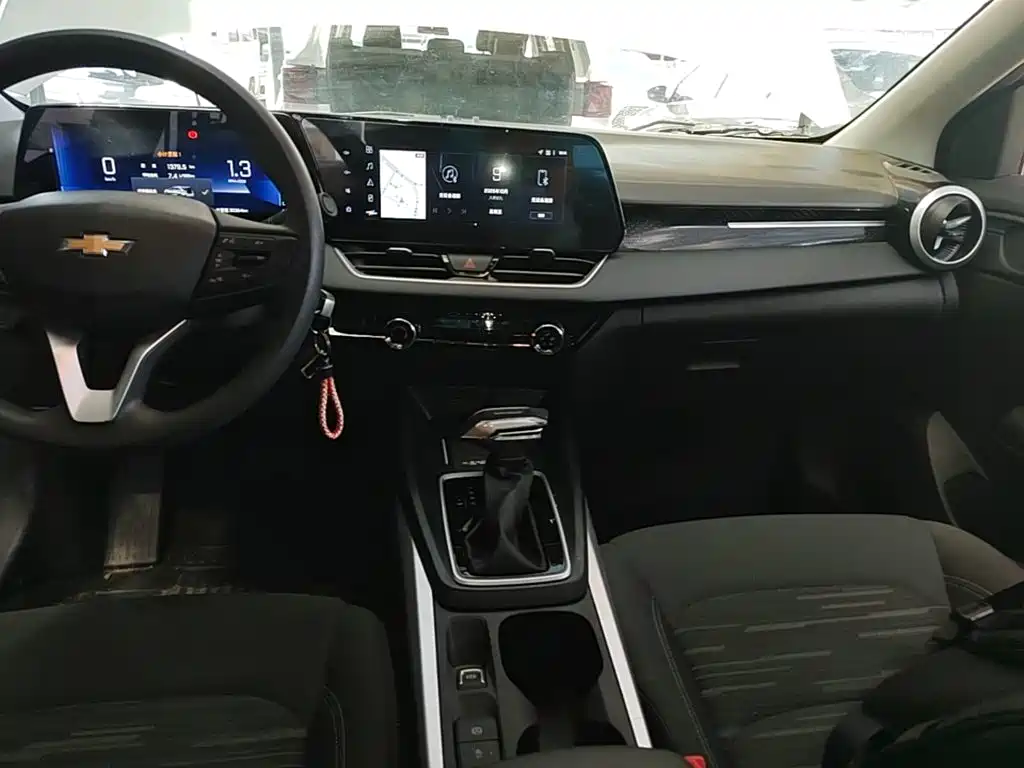 Chevrolet Monza — миниатюра 13