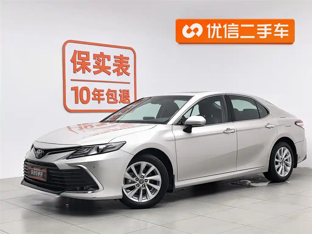 Toyota Camry 2021