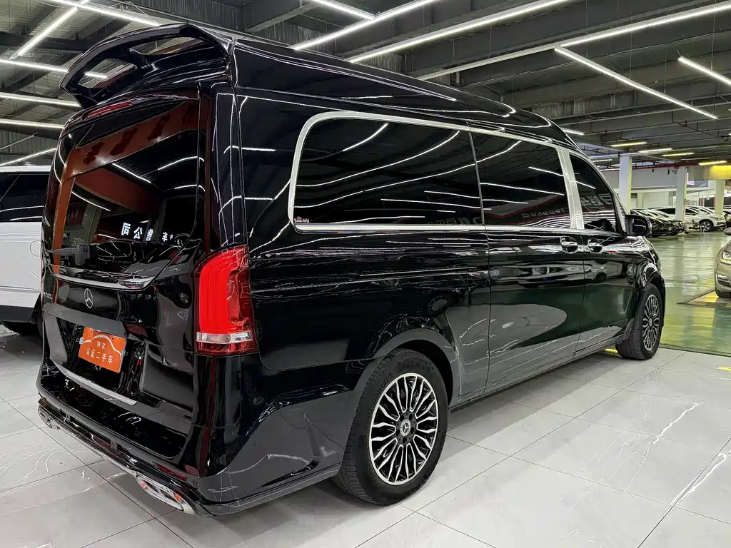 Mercedes-Benz V-Class — миниатюра 10