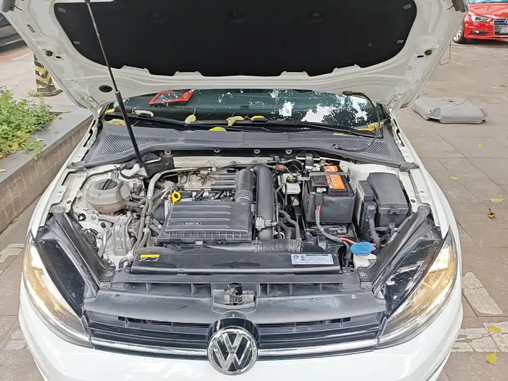 Volkswagen Golf — миниатюра 20