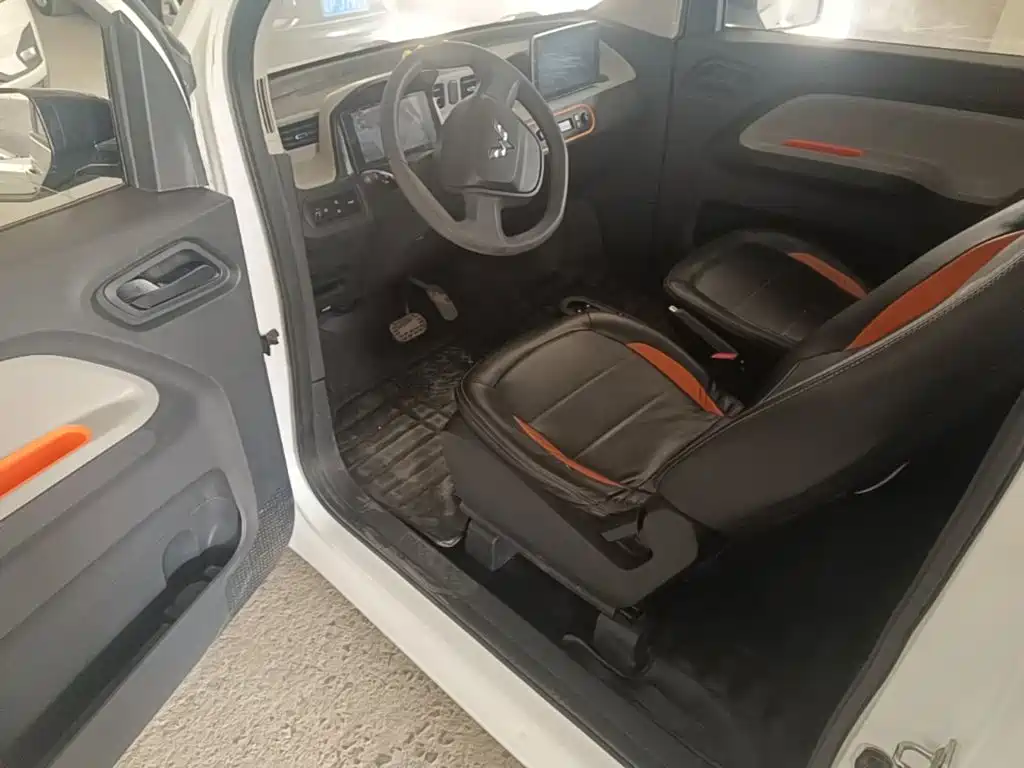 Wuling MINIEV — миниатюра 16