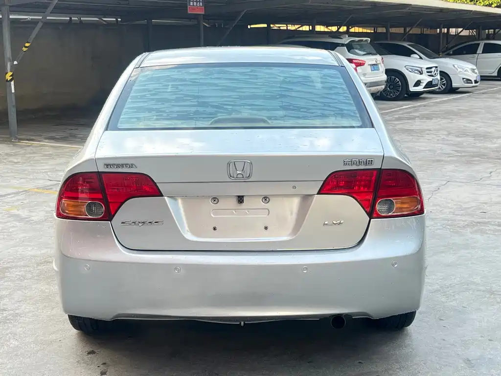 Honda Civic — миниатюра 5