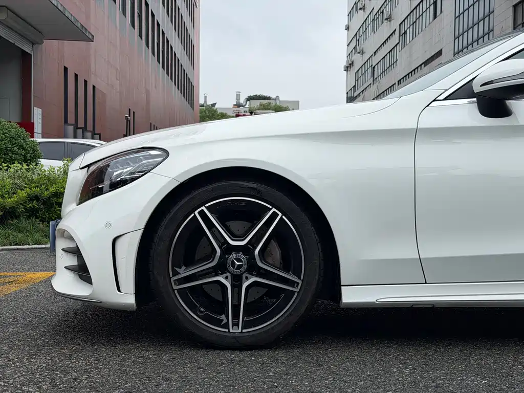Mercedes-Benz C-Class (Import) — миниатюра 21