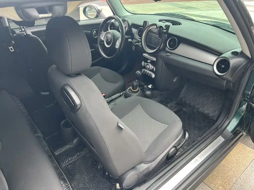MINI Mini Clubman — миниатюра 32