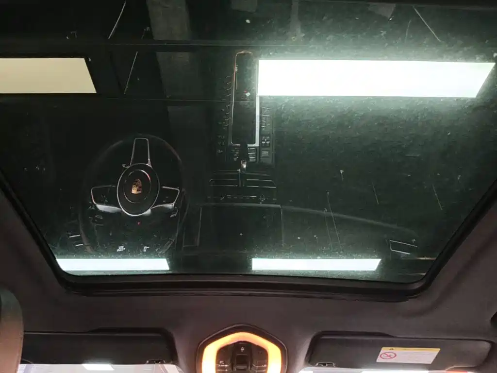 Porsche Macan — миниатюра 18