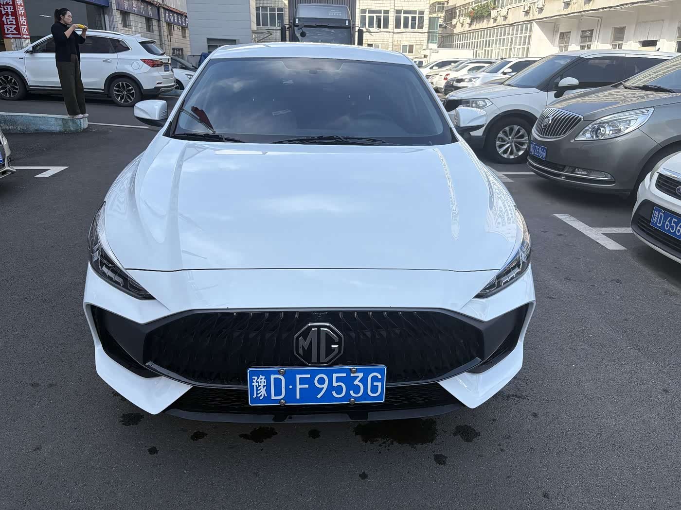 MG MG5 1.5 л 2025 г. Белый, пробег 2800 км
