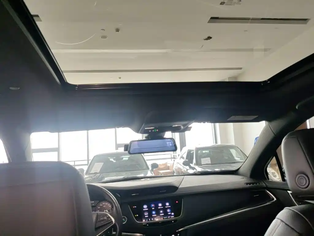 Cadillac XT5 — миниатюра 18
