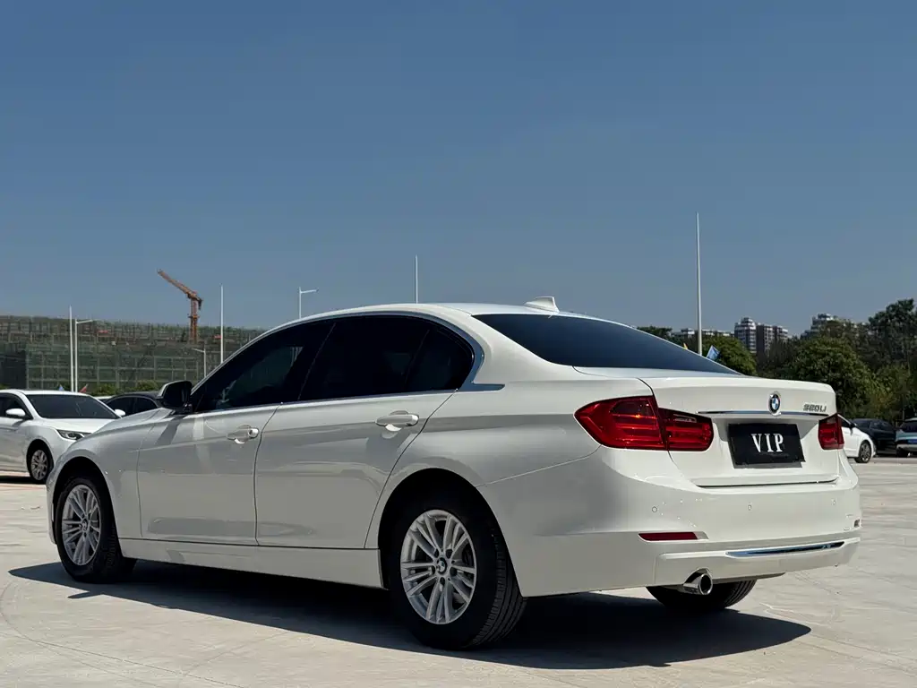 BMW 3 Series — миниатюра 6