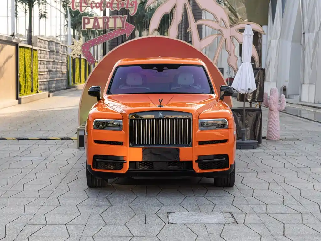 Rolls-Royce Cullinan — миниатюра 2