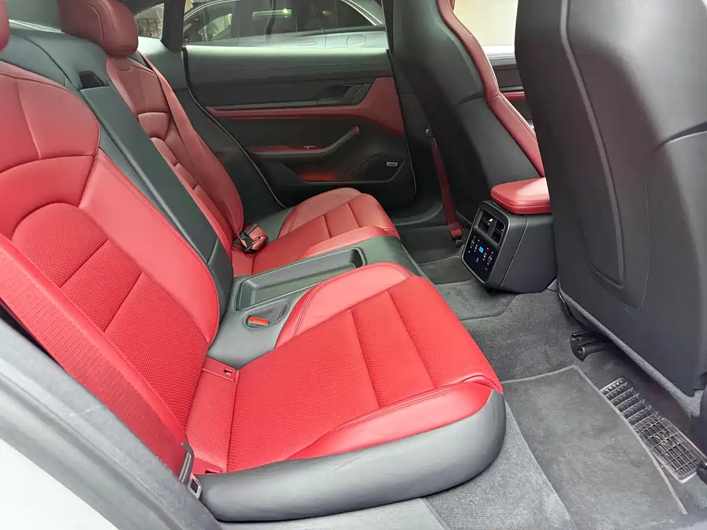 Porsche Taycan — миниатюра 15