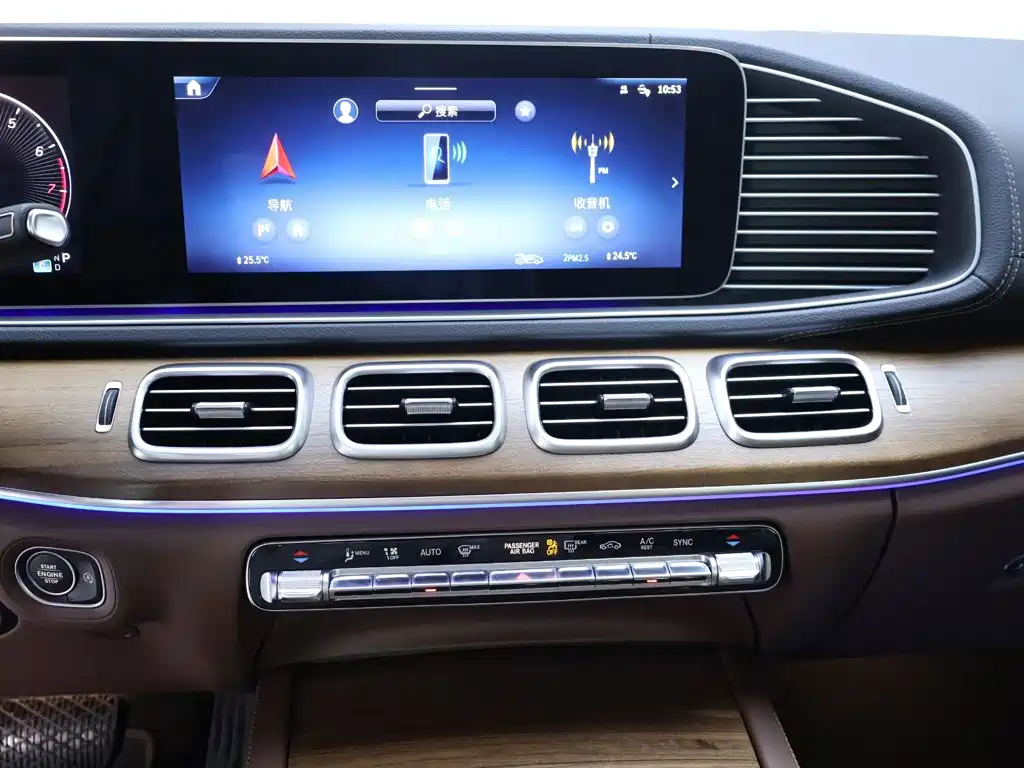 Mercedes-Benz GLE (Import) — миниатюра 10
