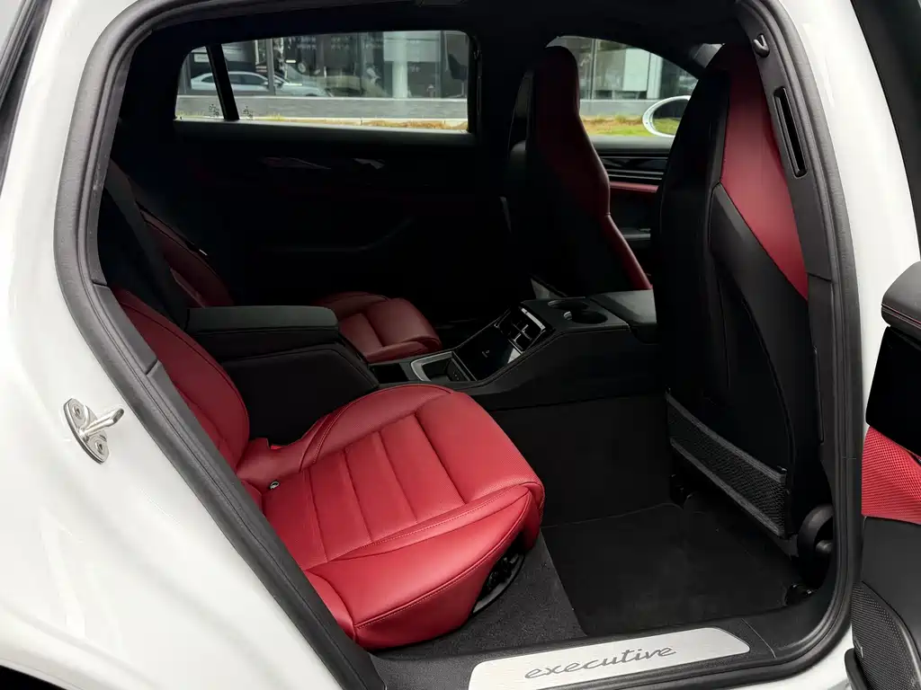 Porsche Panamera — миниатюра 16