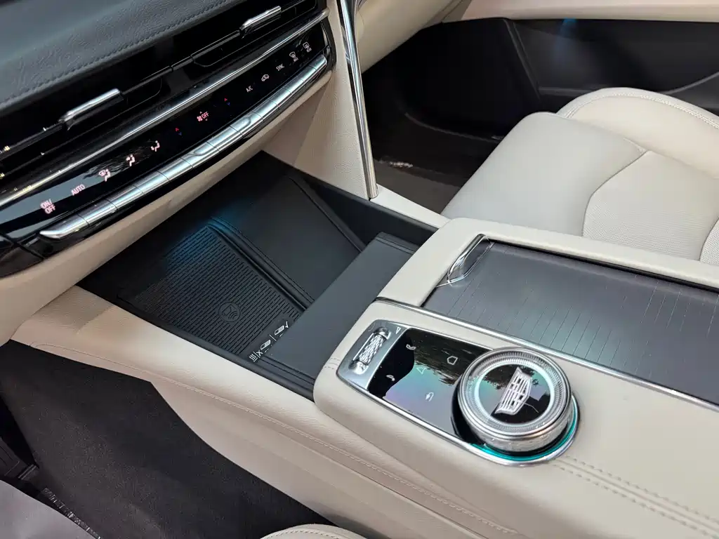 Cadillac CT6 — миниатюра 15