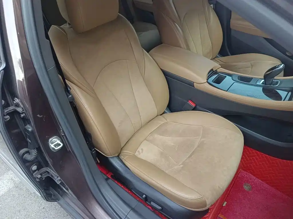 Buick LaCrosse — миниатюра 25