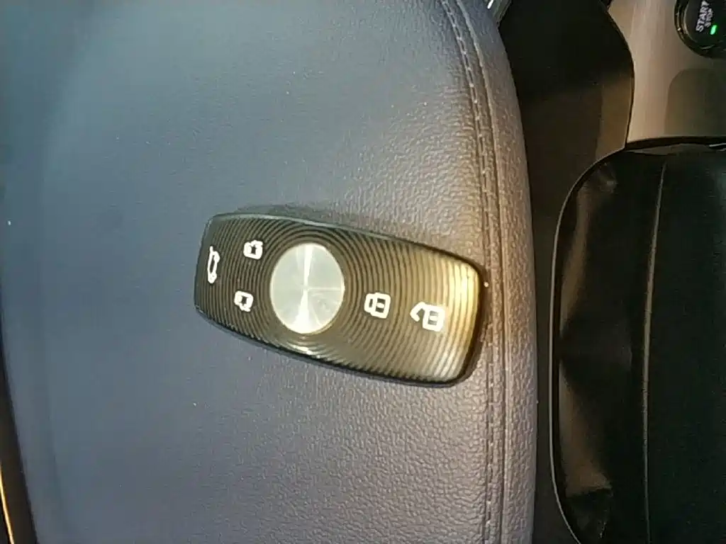 Roewe iMAX8 — миниатюра 9