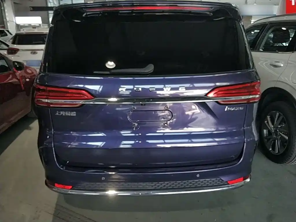 Roewe iMAX8 — миниатюра 6