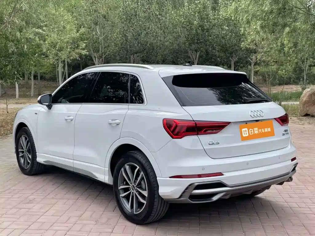 Audi Q3 2021 35 TFSI