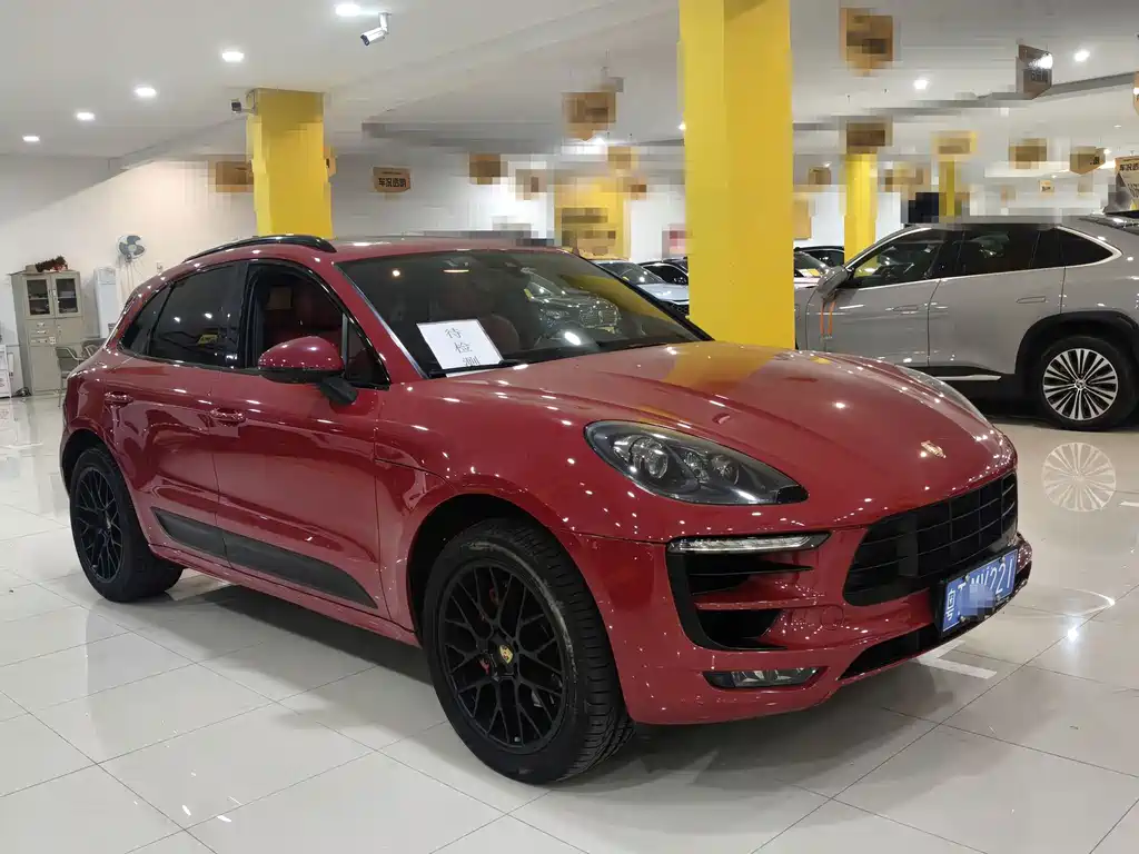 Porsche Macan — миниатюра 3