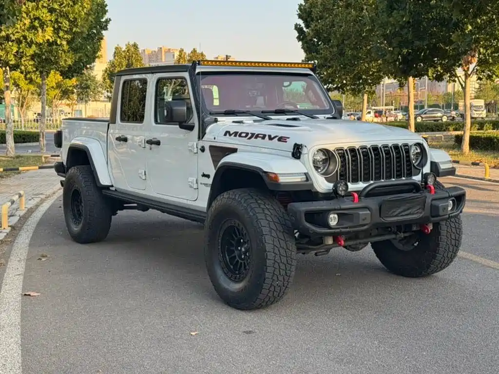 Jeep Gladiator — миниатюра 3