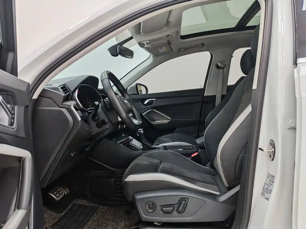 Audi Q3 2022 35 TFSI Fashion